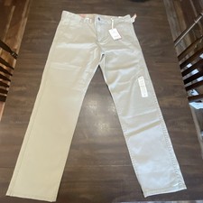 Dockers Men  s Khaki Pants Slim Tapered Fit W36 L30 Lightweight Brand New