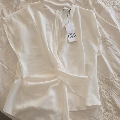 Brand New Zara Knotted White Top Blouse Shirt Twisted Front XlL White Mango