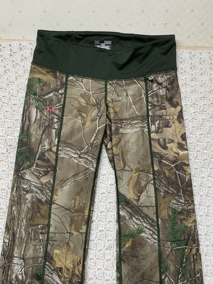 Under Armour Scent Control Bottoms Pants Women Sz M ColdGear Fitted Camouflage - Image 2 of 4