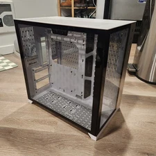 Lian Li O11 Dynamic Der Bauer White PC Computer Case - Used - Good Condition