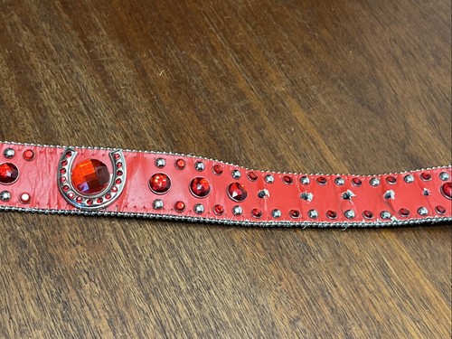 Red Rhinestone Rivet Horseshoe leather Belt BHW Womens Small no buckle 27" - 32" - Picture 6 of 12