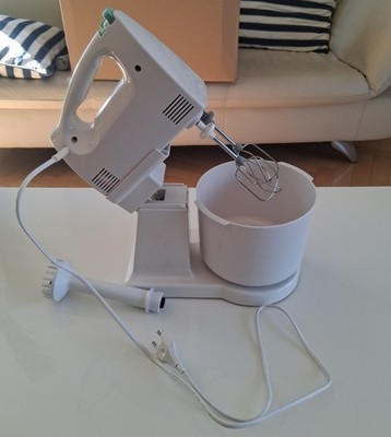 Clatronic Handmixer HM 2106, weiß, Hand- und Stabmixer, Küchenmaschine, Schüssel