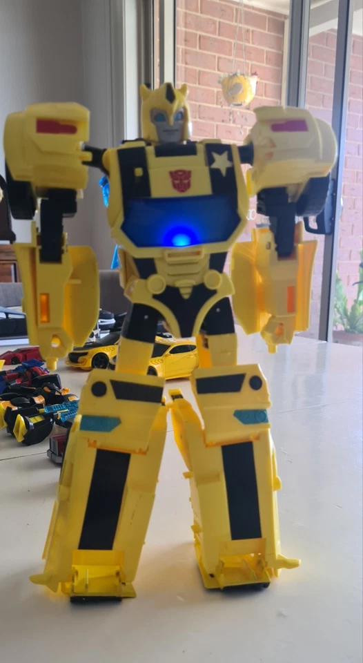 Bulk Lot Transformers And Minifigs - image 4 of 4