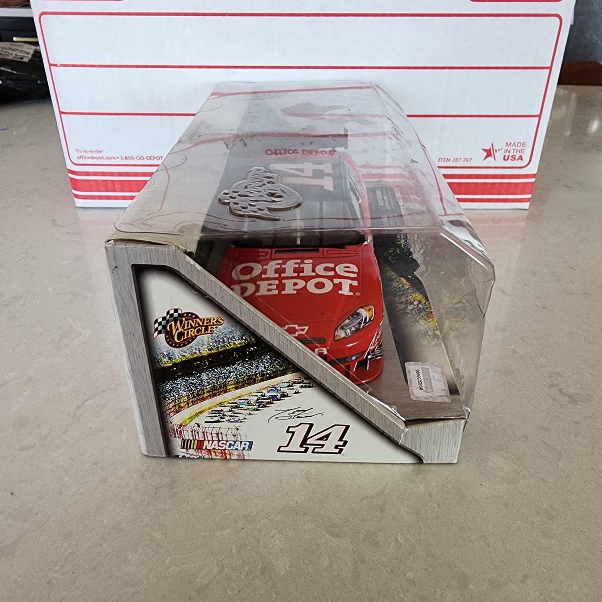 Winners Circle Nascar Tony Stewart #14 Office Depot 1:24