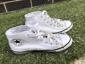 white leather converse size 5