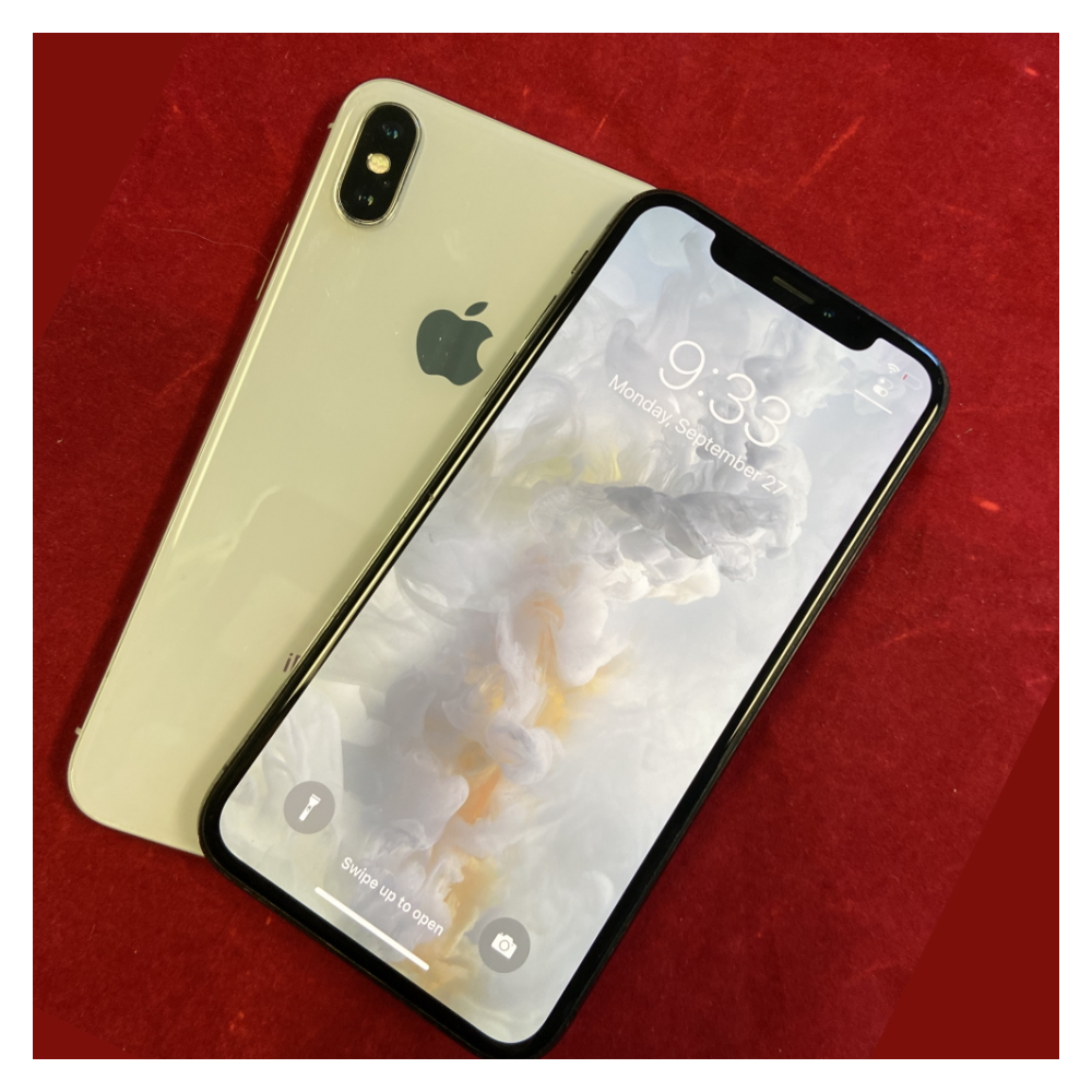 Apple iPhone XS Pristine Condtion Unlocked Verizon At&t T