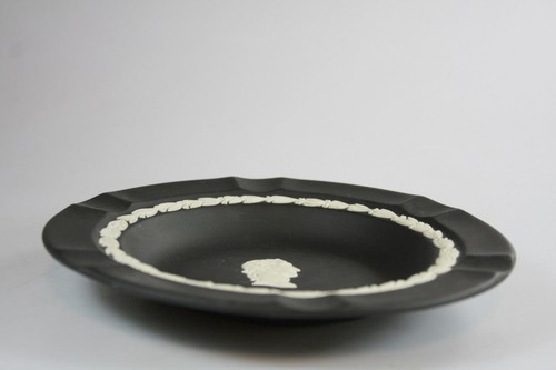 ANTIQUE WEDGWOOD BASALT DISH JULIS CAESAR PATTERN ENGLAND - Bild 6 von 6