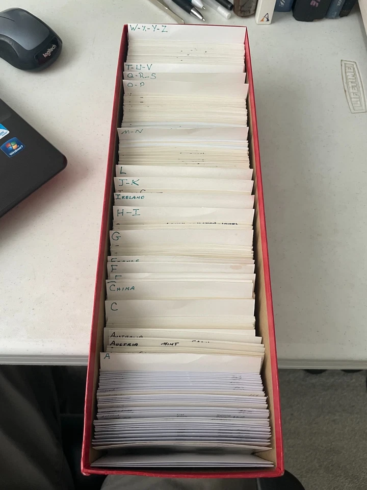 Stock de distribuidor BULGARIA 1107 - 1112, juego de 6 flores, como nuevo ligeramente bisagras Foto 2 de 2