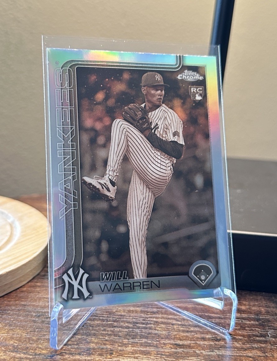 Will Warren 2025 Topps Chrome Sepia Refractor - New York Yankees #81 (RC)