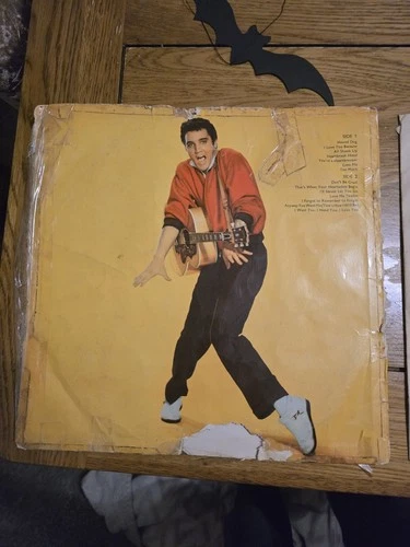 Elvis Presley LP Elvis’ Golden Records (Red Seal) (RCA RB-16069, UK)
