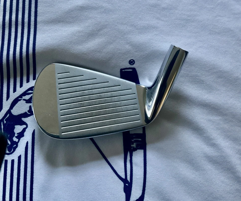 Lâmina forjada demo Mizuno MP-68 6 somente cabeça de ferro - Imagem 2 de 4