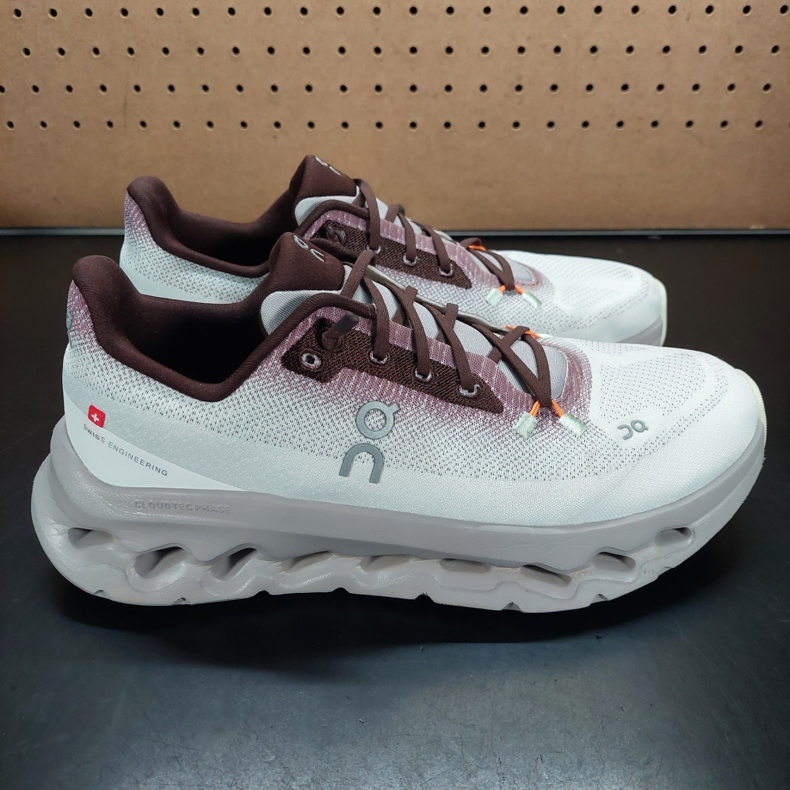 On Running Brand Cloud Cloudtech Phase OC Sneaker… - image 1