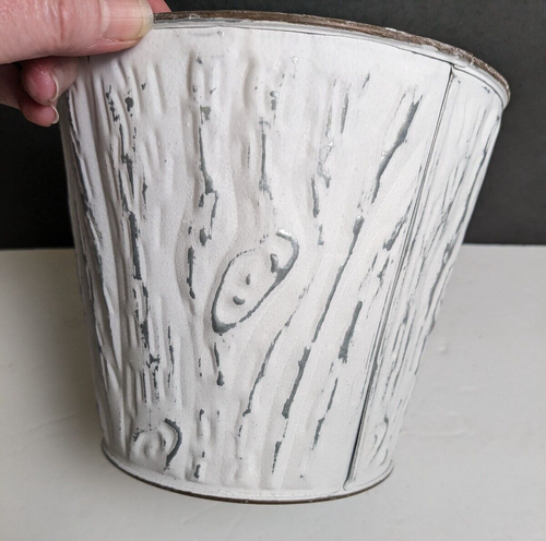 White Galvanized Brushed Faux Wood Grain Tin Planter Pot 6 1/2" - Picture 5 of 5
