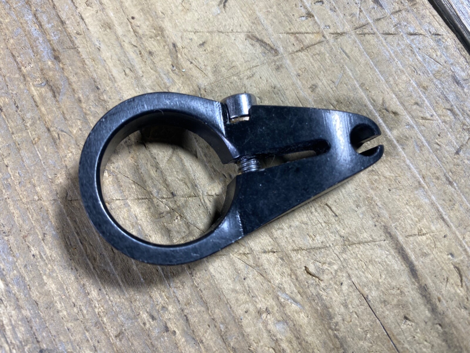 VINTAGE BIKE BICYCLE CENTER PULL BRAKE CABLE HANGER BRACKET FOR 1 INCH