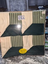 Vtg Country Patchwork Perfect Quilt Pieces Precut Material Green 209 Attic Wind