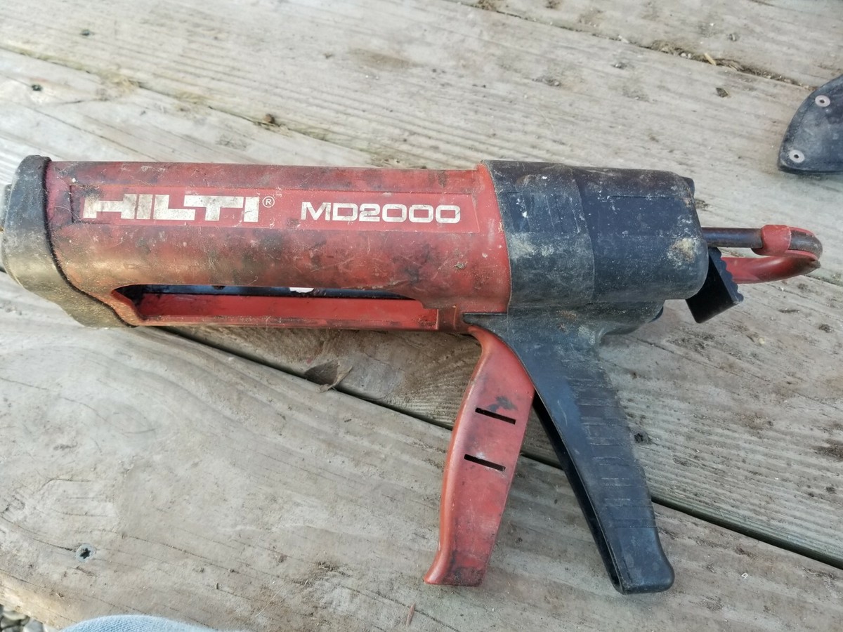 【中古】HILTI コーキングガン MD2000 HILTI アンカーディスペンサー コーキングガン MD2000の中古 中古C傷
