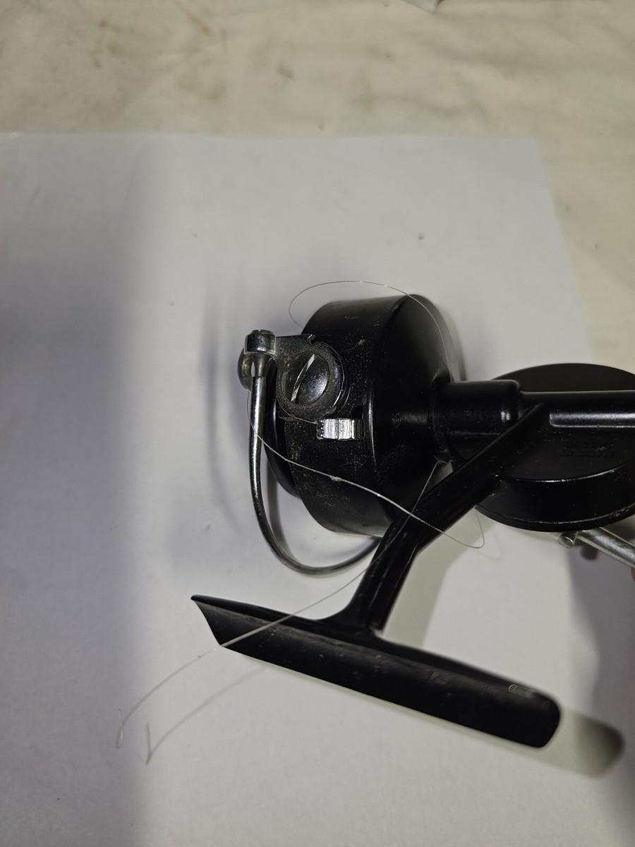 Mitchell304S ミッチェル Vintage Mitchell 304 Spinning Reel (SN on FOOT: 2149574) in