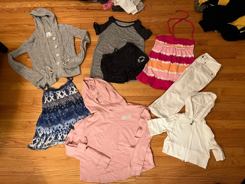 EUC Girl’s size 10 Justice tops cardigan denim capris sleep set Hoodie