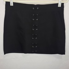 Express Black Lace Up Front Grommet Mini Skirt Size 6 Stretch Pockets Edgy Goth