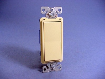 Cooper 4-Way Ivory Residential Decorator Rocker Light Switch Control 15A 7504V