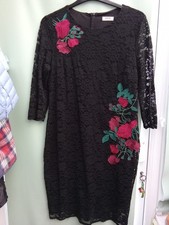Soon Black Lace Dress With Floral Stitch Detail Size 16