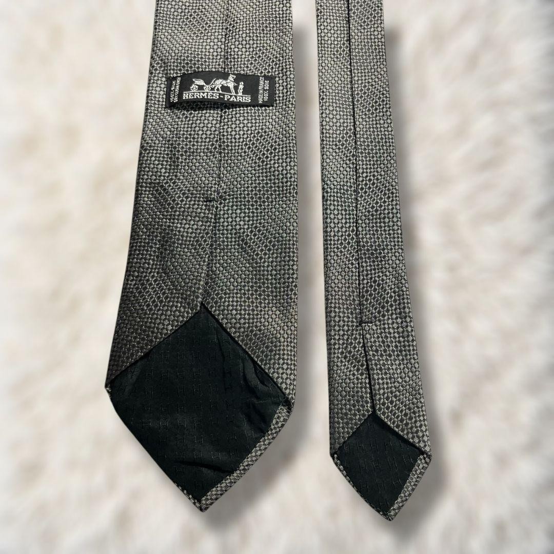 Hermes Solid Tie Gradient Black Gray Silk Necktie… - image 5