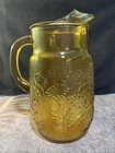 VTG 1960’s-1970’s Anchor Hocking Amber “Springsong Daisy” 80oz/10 Cup Pitcher