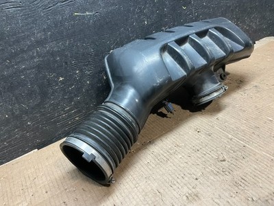 2011-2022 Jeep Grand Cherokee 5.7L V8 Air Cleaner Hose Tube OEM
