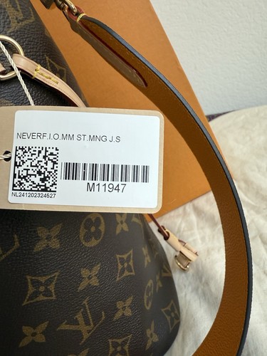 Bandolera Louis Vuitton Neverfull Inside Out MM amarillo azafrán - Imagen 2 de 24