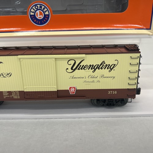 Lionel 6-58260 LOTS 2016 Yuengling Beer Double Sheathed Boxcar O New Club #3716 - Picture 8 of 17