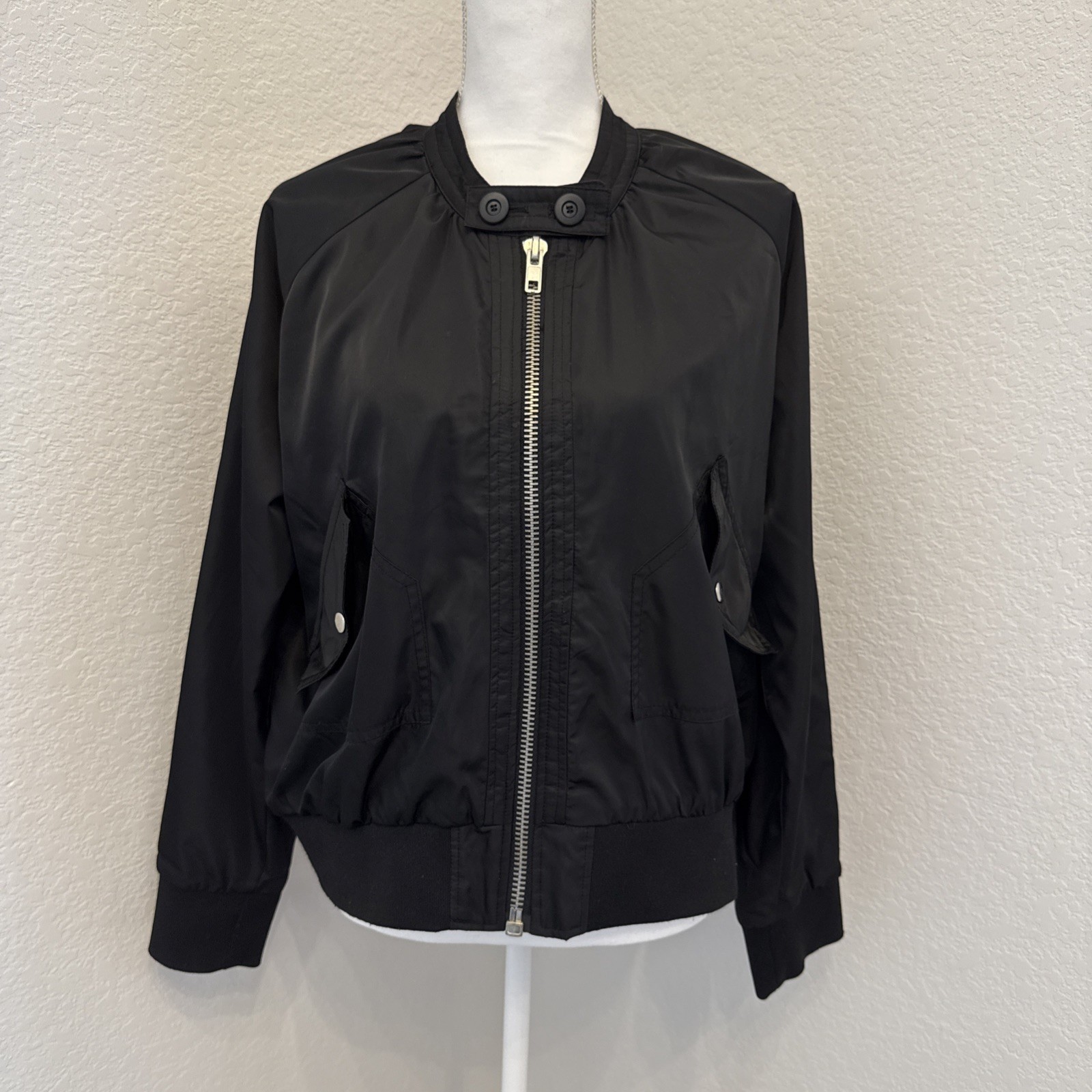 Free People Black Bomber Jacket Zip Front Snap Collar Pockets Women’s L