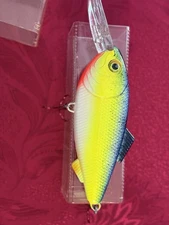 MANN"S  VINTAGE FISHING LURES Stretch Dolphin and Magnum Stretch Red Head