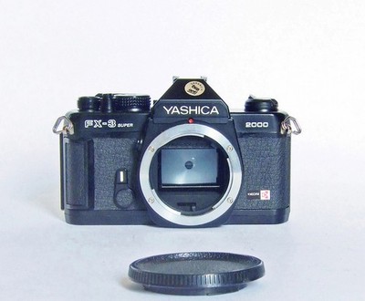 Yashica FX-3 Super 2000 neuwertig, Okular, Schultergurt und Anleitung