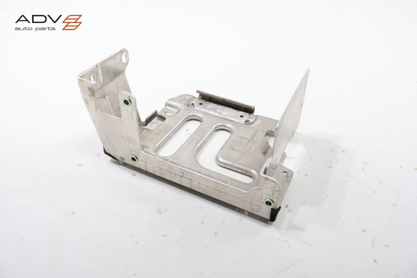 2016 - 2017 BMW i8 I12 BATTERY TRAY HOUSING BOX SUPPORT MOUNT BRACKET OEM