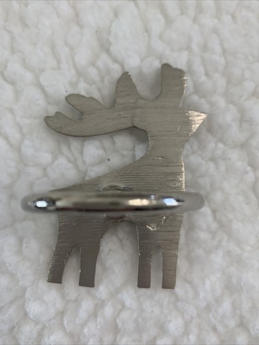 REINDEER NAPKIN RINGS HOLDERS Silver Metal Heavy 2" x 3" SET OF 4 EUC - Picture 6 of 9