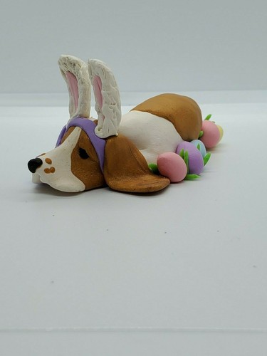 BASSET HOUND EASTER BUNNY Miniature Figurine HAND MADE ooak WHITE AND TAN - Picture 2 of 6