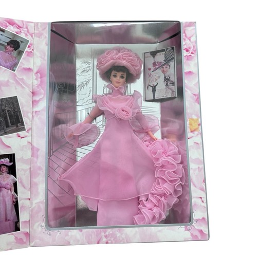 1995 Barbie as Eliza Doolittle in My Fair Lady Collectors Doll #15501 in its Box - Picture 2 of 8