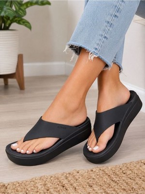 Crocs LiteRide Brooklyn Flip Flops Women 7 Black Platform Comfort Sandals