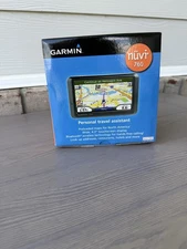 Garmin Nuvi 760 GPS Auto Car Bluetooth Personal Travel Assistant Map Complete