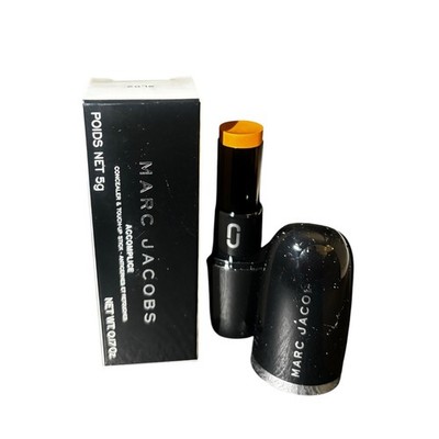 Marc Jacobs Accomplice Concealer & Touch-Up Stick-Tan 49-NEW
