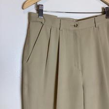LL Bean High Waist Pleated Pants Women’s 12 Khaki Beige Tapered Leg Bottoms EUC