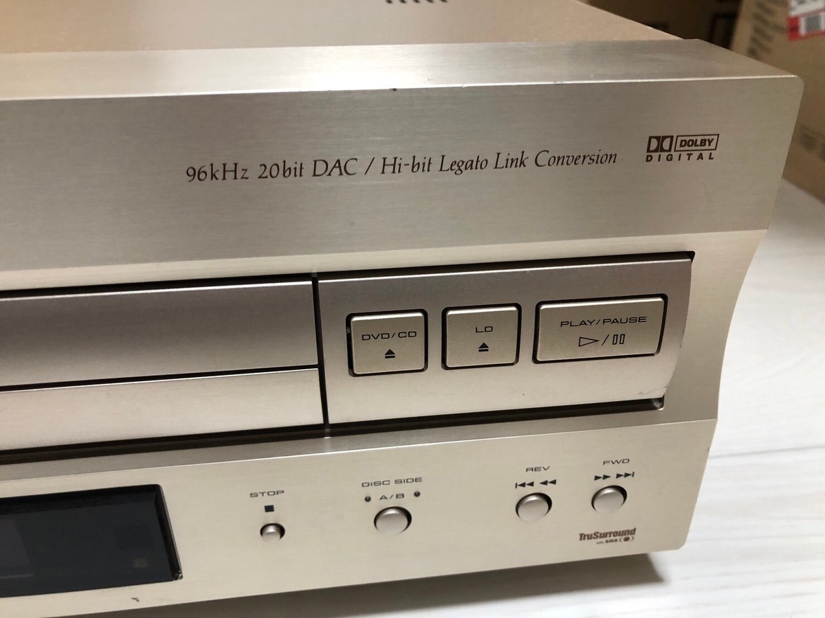 Pioneer DVL-909 DVD Laserdisc LD Player Silver Very Good FS Pioneer DVL-909 DVD Laserdisc LD Player Silver Very Good FS