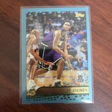 2001-02 Topps Milwaukee Bucks Basketball Card #22 Tim Thomas