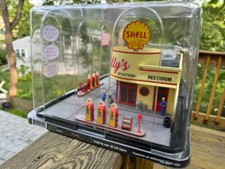 MENARDS WALLYS SERVICE STATION O GAUGE NEW OB