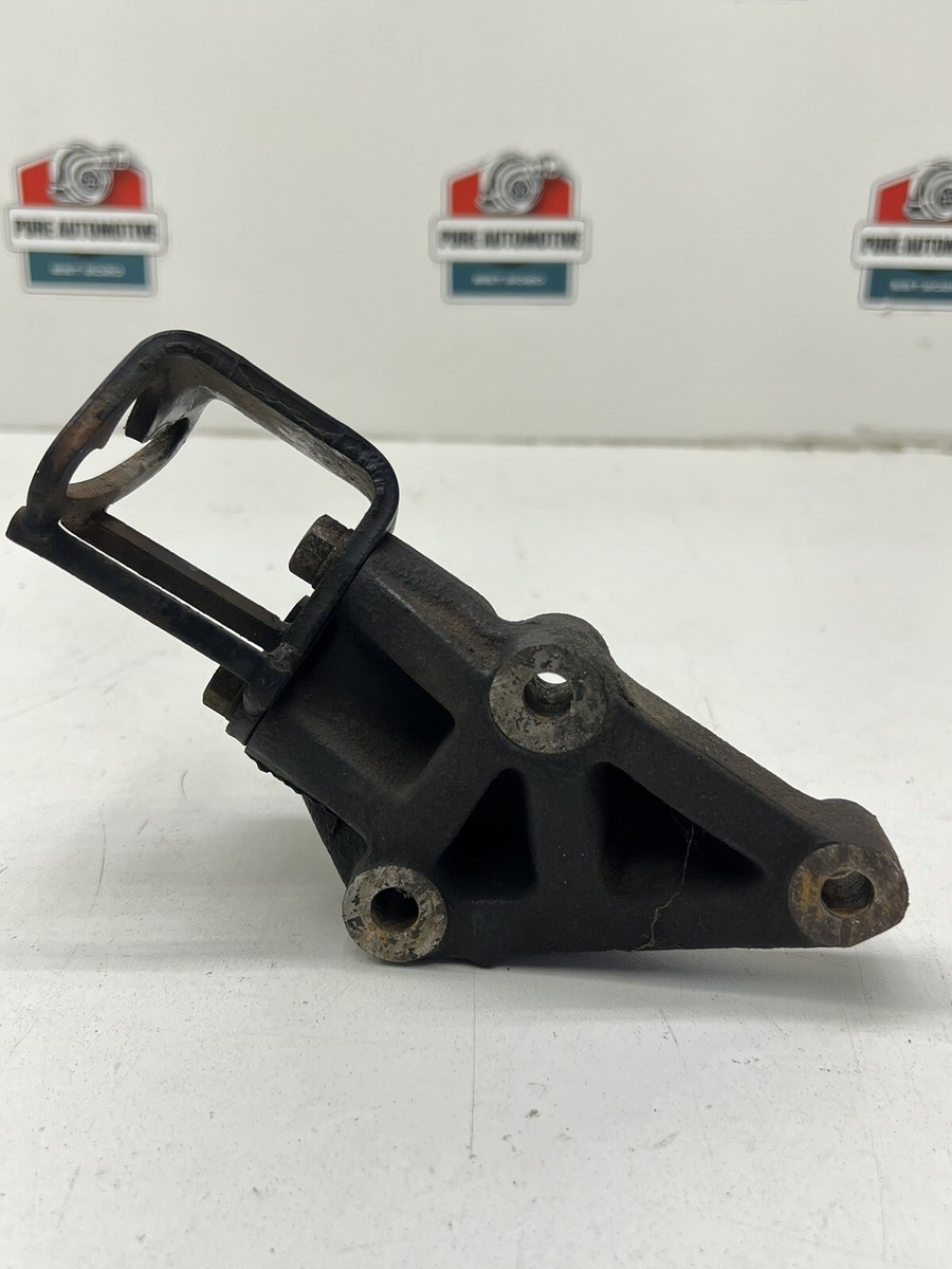 つーよ 1990-1996 Nissan 300ZX Z32 NA Alternator Mounting Bracket