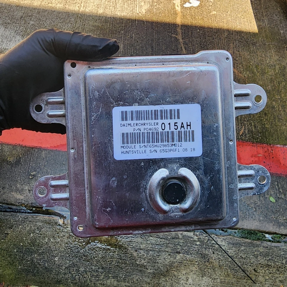 Unidad eléctrica multifunción Jeep Commander 06 04692015AH 04692024AG Foto 2 de 2