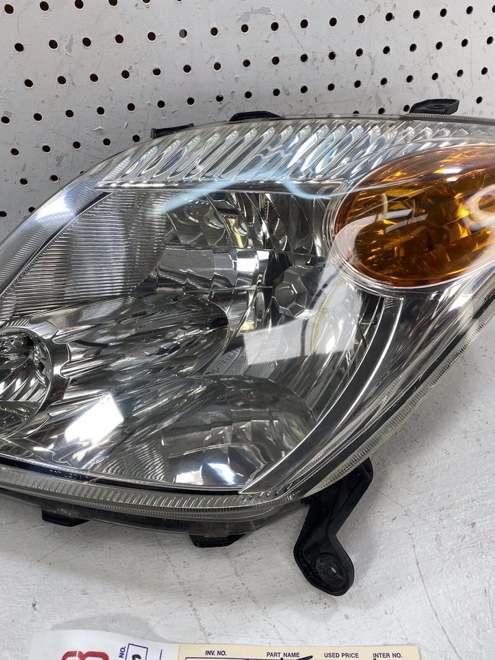 Faro lateral izquierdo Toyota Scion XA 2002 2005 OEM Foto 3 de 4