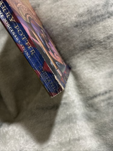 Harry Potter and The Sorcerer's Stone - Paperback - TRUE 1st Printing - Picture 5 of 17