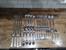 44 Pc Oneida USA Fremont Glossy Stainless Steel Flatware Set Fork Spoon Knife