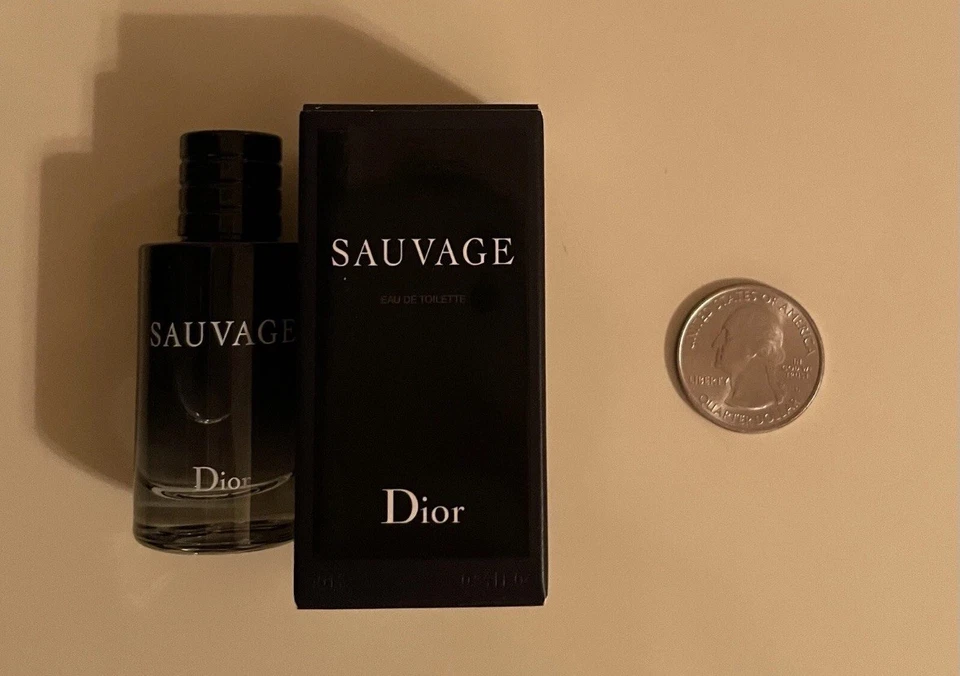 DIOR Sauvage Eau De Toilette EDT Splash 0,34 oz 10 ml tamaño de viaje en miniatura, nuevo Foto 4 de 4
